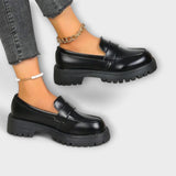 Calista - Mocasín para mujer con diseño ortopédico y cuña de satén