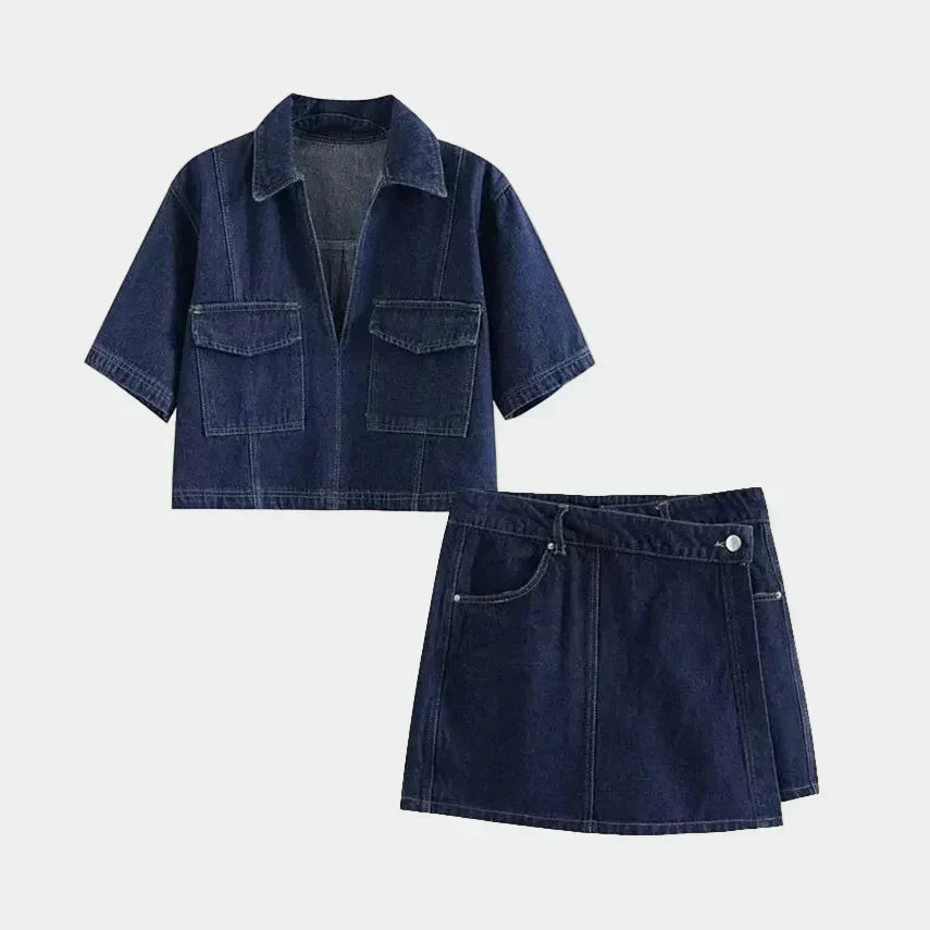 Conjunto de jeans con escote en V