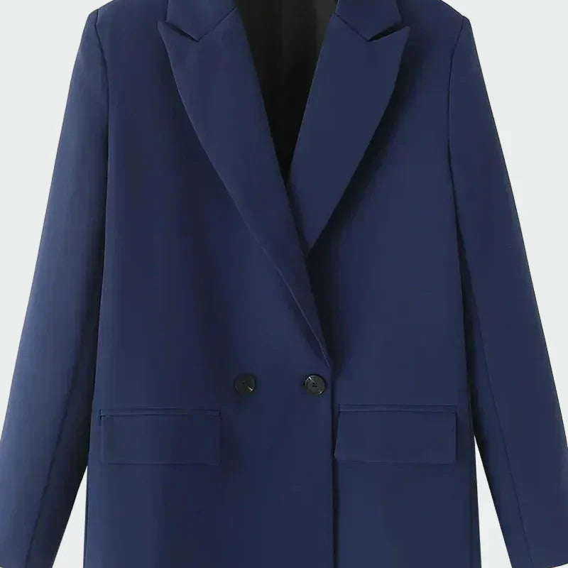 Abrigo Oversized con Línea Moderna