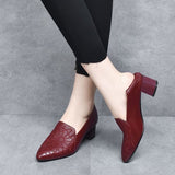 Olene - Zapatos de Tacón en Piel Vegana con Bordado Suave