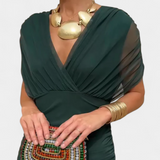 Luana - Vestido elegante con escote en V