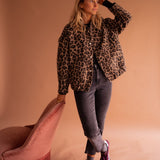 Estela - Abrigo de Tendencia