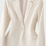 Blazer de línea moderna y elegante